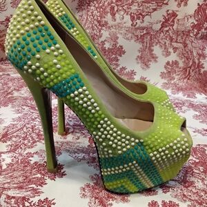 Jacobies Lime Green Studded Peep-Toe Platform Heels